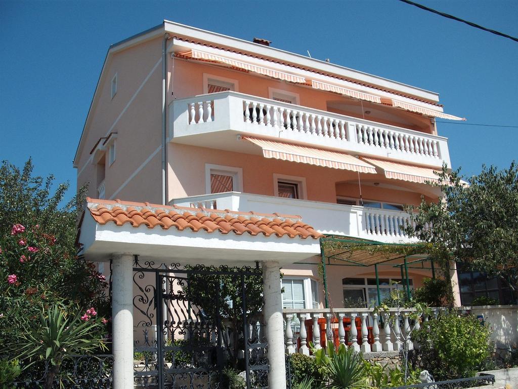 Apartments Velic Crikvenica Εξωτερικό φωτογραφία