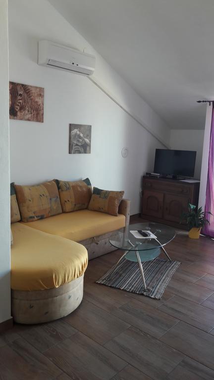Apartments Velic Crikvenica Εξωτερικό φωτογραφία