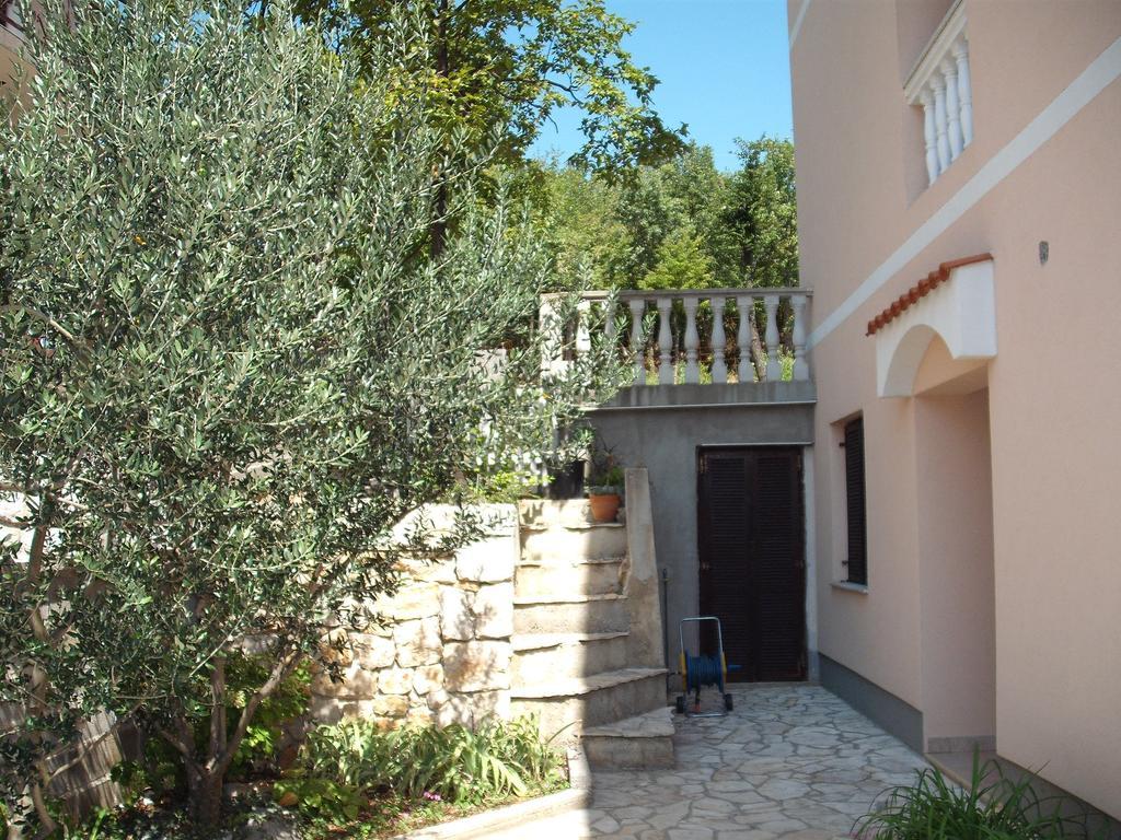 Apartments Velic Crikvenica Εξωτερικό φωτογραφία