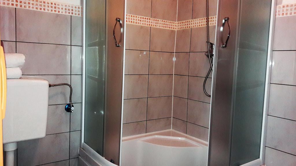 Apartments Velic Crikvenica Εξωτερικό φωτογραφία