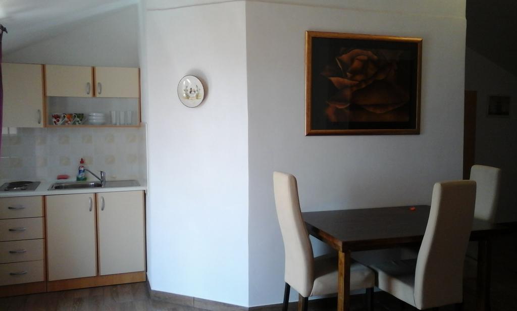 Apartments Velic Crikvenica Εξωτερικό φωτογραφία