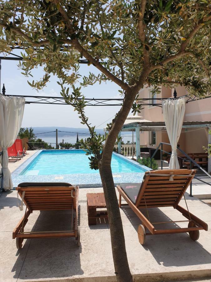 Apartments Velic Crikvenica Εξωτερικό φωτογραφία